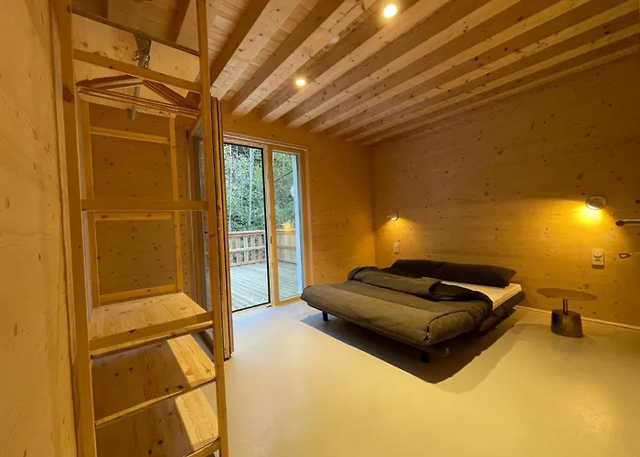 Mondholz - Urban 24-7 * Innsbruck