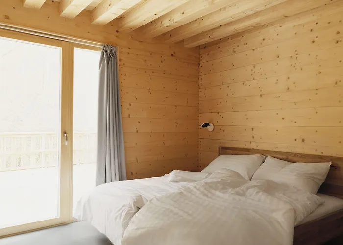 Mondholz - Urban 24-7 * 因斯布鲁克